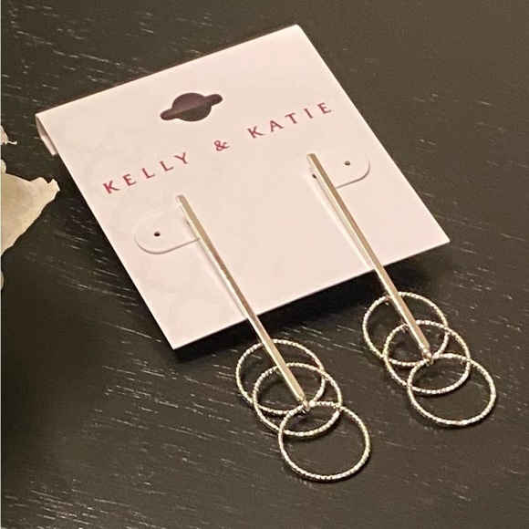 NWT KELLY & KATIE SILVER BAR DROP HOOP EARRINGS - Picture 7 of 9